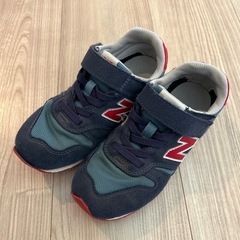 ニューバランス　19.5cm