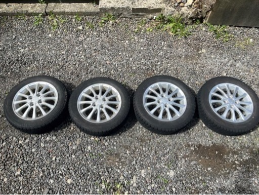 車のパーツ タイヤVRX、ホイール