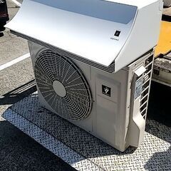 訳あり、SHARPルームエアコン4、0きろ。２０２１年式