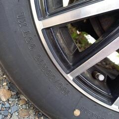 車のパーツ タイヤ、ホイールの画像