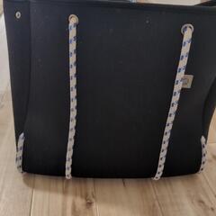 qbag paris トートバッグの画像