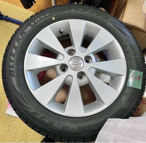 VRX2【2021年製】155/65R14スタッドレスタイヤ8〜9部山&スズキ純正アルミホイール VRX2【2021年製】155/65R14スタッドレスタイヤ8〜9部山&スズキ純正