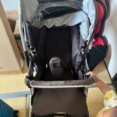 aprica のベビーカー