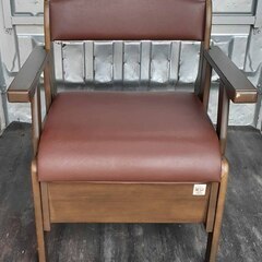 介護用 家具調 ポータブルトイレの画像