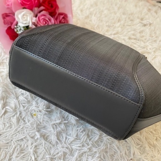 美品GENUINE HORSE HAIR ホースヘアー ハンドバッグ丸みフォルム