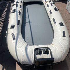 あげます！ゼファーゴムボート　本日引き取り来れる方限定　補修必要の画像