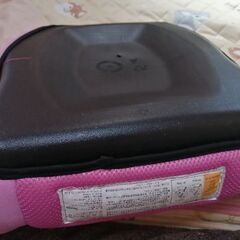 キティちゃんジュニアシートの画像