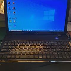 ノートパソコン②　FUJITSU LIFEBOOK AH35/L