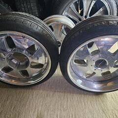 車のパーツ タイヤ、ホイールの画像