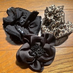 ヘアーアクセサリーの画像