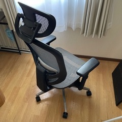 メッシュチェアの画像