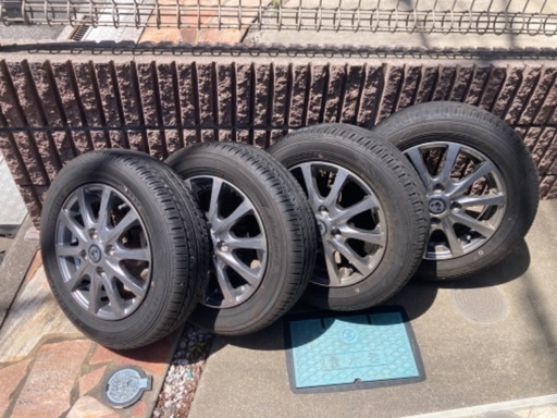 中古　ダンロップ　アルミ付きタイヤ13インチ