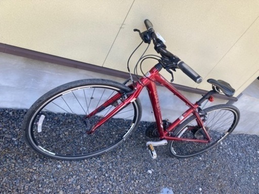 TREK クロスバイク(前3️⃣、後ろ9️⃣)