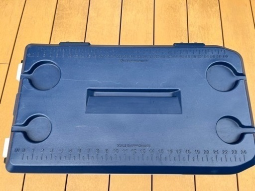イグルー フリップ＆トウ 90QT (85L) クーラーボックス　IGLOO Flip & Tow 90QT (85L) Cooler