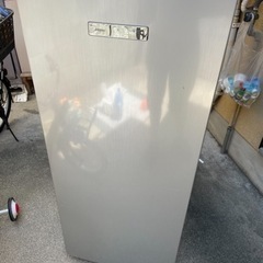家電 キッチン家電 冷凍庫