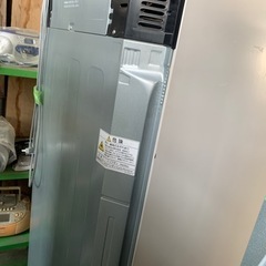 パナソニック 470ℓ 6ドア 2016年製 冷凍冷蔵庫　NR-F471Sの画像