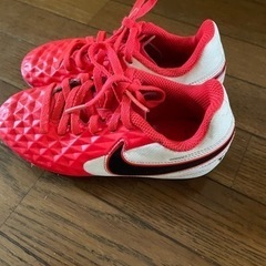 千葉市　サッカーシューズ　NIKE17センチの画像