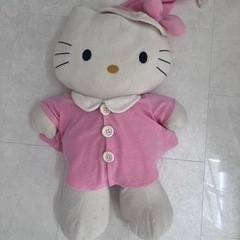 キティちゃん⭐️超特大ぬいぐるみ❗️