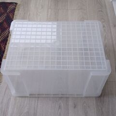 収納ボックスの画像