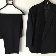 【お譲り先決まりました】
スーツ（礼服） メンズ L