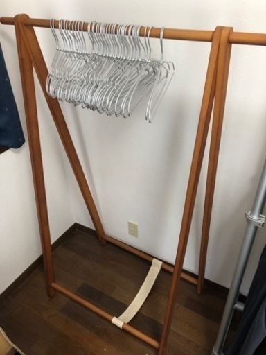 木製洋服ラック
