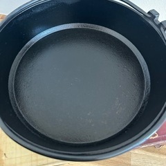 すき焼き鍋の画像