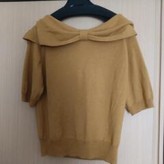 半袖　カットソー