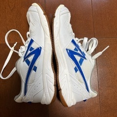 靴/バッグ 靴 スニーカーの画像