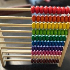 【知能玩具】レインボーアバカス　100玉そろばん　木のおもちゃ