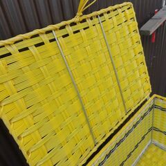 レトロな衣料入れ【中古品】の画像