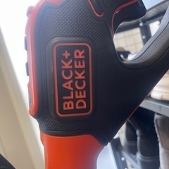 草刈り機　庭の手入れ　ブラックアンドデッカーの画像