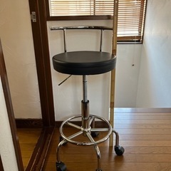 家具 椅子 ハイチェア　４脚売りますの画像