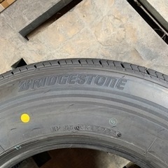 ブリヂストン・エコピアRD613★ハイエース◆夏タイヤ（195/80R15） 4本セット( 15インチ 新車外し )の画像