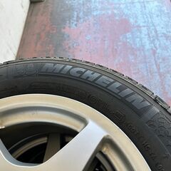 即日手渡し歓迎！発送不可　社外ホイール　ヴォクシーにて使用　スタッドレスタイヤ　195/65R15　無料のためノークレーム・ノーリターンの画像