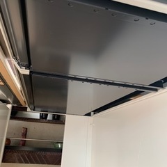 スチール机 袖箱3段付 140×70　オフィス用家具 の画像