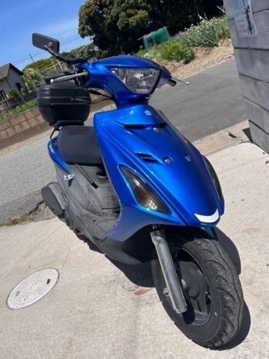 値下げしました！交換可　アドレスv125s バイク　青　ボックス付き　カスタム