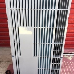 TOYOTOMI トヨトミ　ウィンドエアコン　窓用エアコン　TIW-A160L 2021年製　美品　使用回数少ないです。の画像