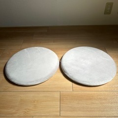 [予約済]クッション2個