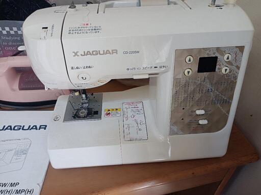 最終値下げ　家電 生活家電 ミシン　JAGUAR　CD2205W