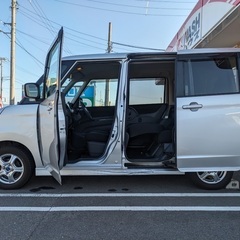 走行9万キロ台！月々9千円〜分割払い可❗️ 車検2年付き！【名義変更代込み】大人気☆スズキ パレットSW☆HDDナビ付き☆走行中DVD観れます☆バックカメラ付き☆電動スライドドア☆ドラレコ☆スマートキー☆フルオートエアコン☆社外アルミ☆事故修復歴無し☆そのまま乗って帰れます‼️の画像