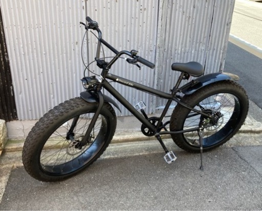 ファットバイク　マットブラック