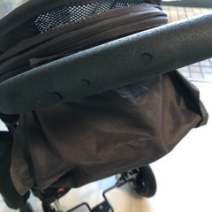 ベビーカー　エアバギー　ココブレーキ　タイヤ状態良好 (ハーバーランド受け渡し)の画像