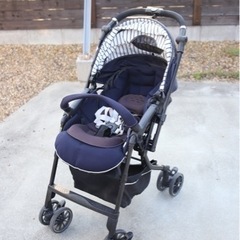 コンビ　ベビーカーの画像