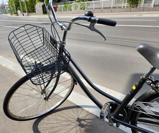 27インチ 6段変速 自転車 ママチャリ オートライト カゴ カギ付き 札幌