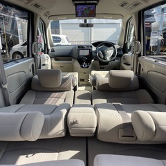 ガソリン代 節約☆S-HYBRID入りました‼️月々1.3万円〜分割払い可❗️車検2年付き！大人気☆ニッサン セレナ☆8人乗り☆フリップダウンモニター付き☆ナビ付き☆走行中DVD観れます☆TVも見れます♪ETC☆バックカメラ☆ドラレコ付きのフル装備☆両側電動スライドドア☆ウィンカーミラー☆事故修復歴無し☆フル装備☆車内広々三列シート‼️の画像