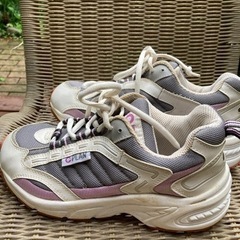 靴/バッグ 靴 スニーカーの画像