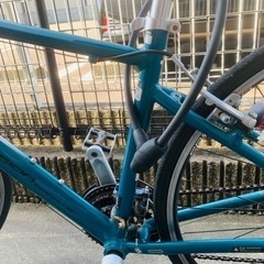 自転車 クロスバイクの画像