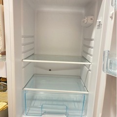 冷蔵庫　早い者勝ち