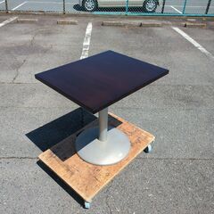 ラスト1台 飲食店向けテーブル【引取限定・現状渡し】カグマニア  