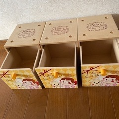 非売品　ペコちゃん木製引き出しボックス　3個セットの画像
